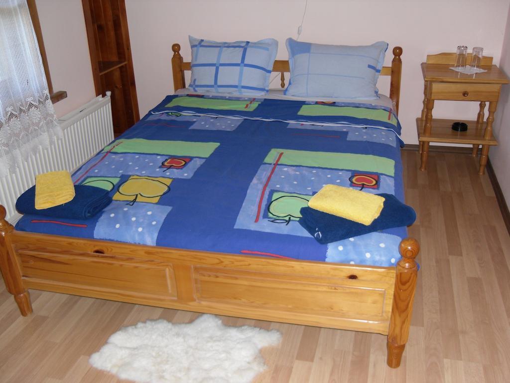 Veselata Guest House Dolna Banya Camera foto