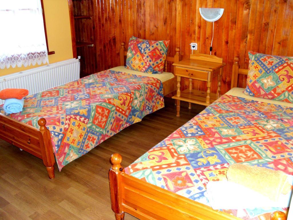 Veselata Guest House Dolna Banya Camera foto